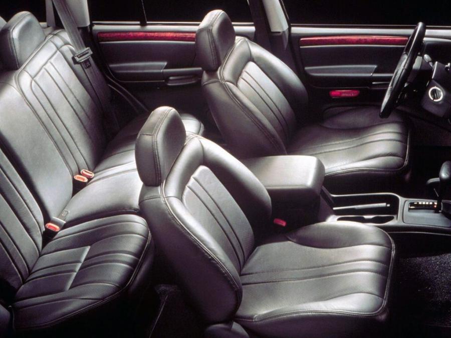  Jeep Grand Cherokee TSi 1997 года  (фото 2 из 4)